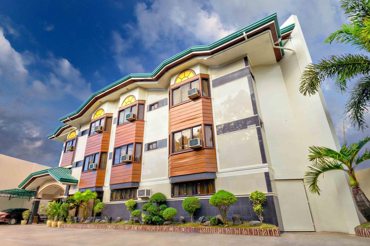 Zen Rooms Vest Grand Suites Bohol Tagbilaran City Exterior foto